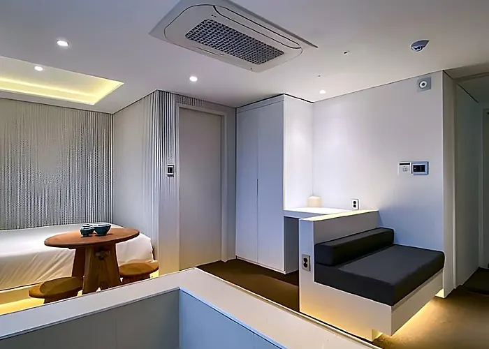 호텔 The Leap Sadang 4*